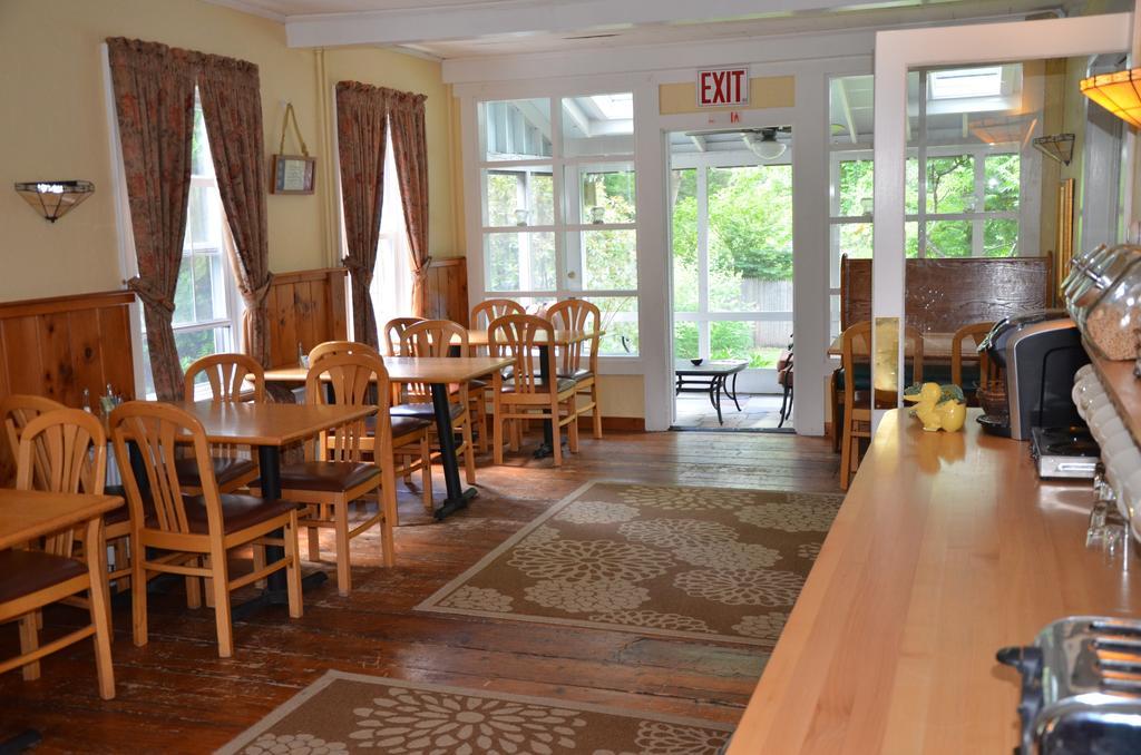 Cornwall Inn Exterior foto